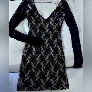 Hot miami styles dress size M